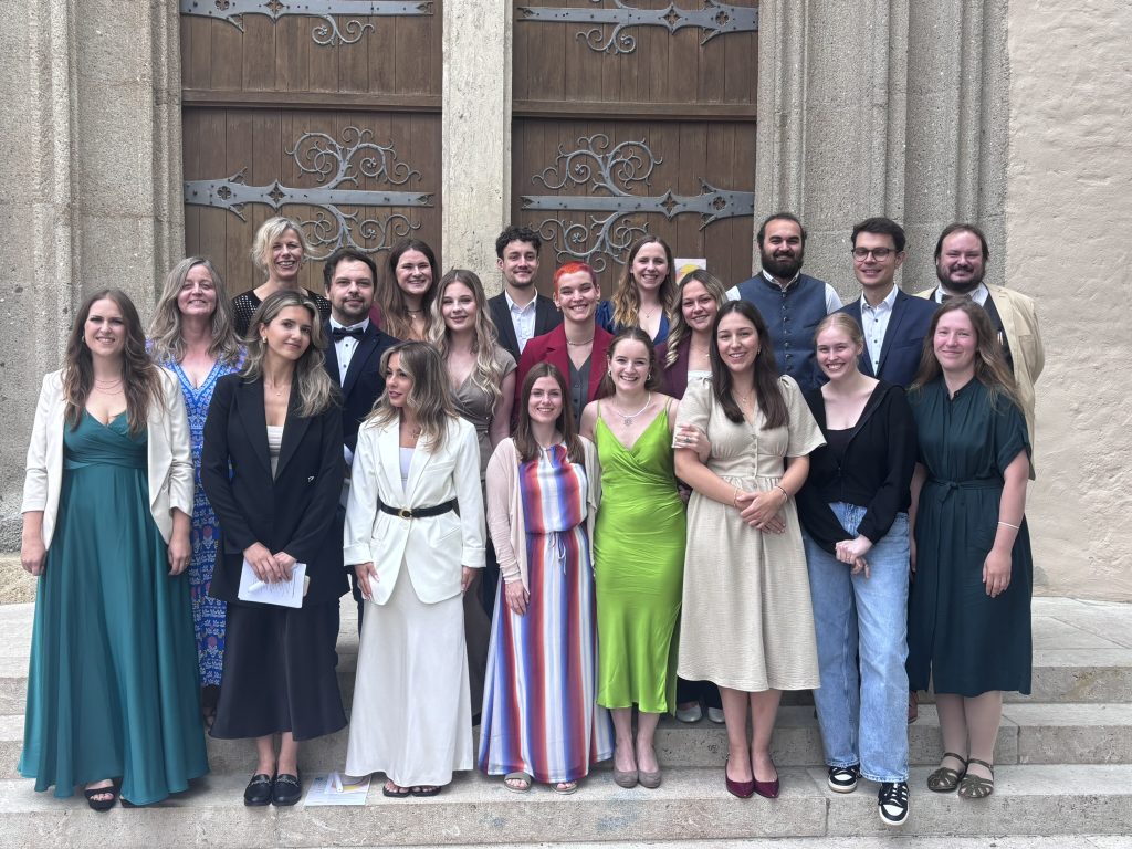 Erzieherausbildung an der Fachakademie Maria Stern: Abschlussjahrgang 2025 OptiPrax